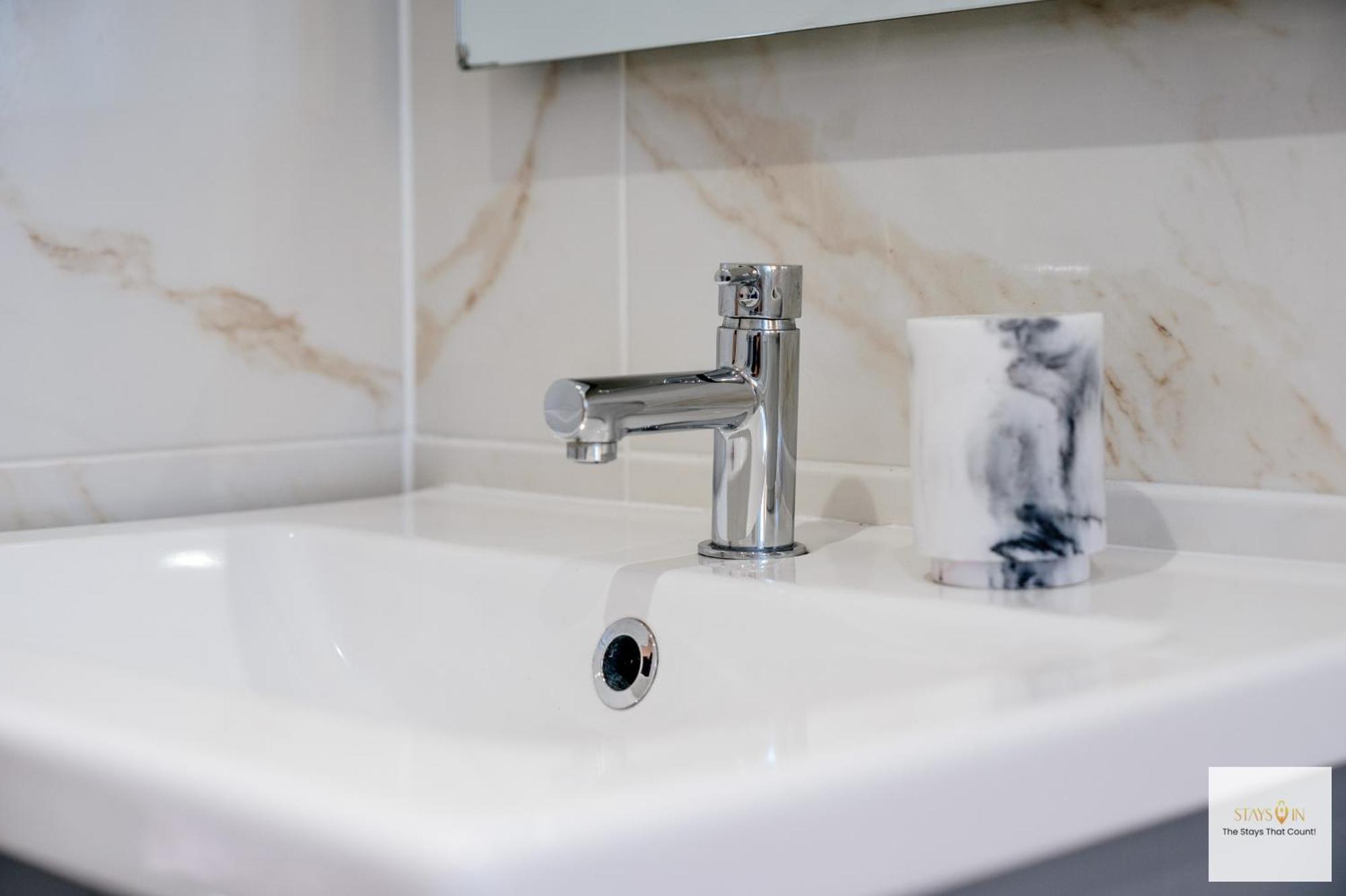 Fab Centre Flat - Free Parking Appartement *